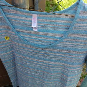 LULAROE L CLASSIC T